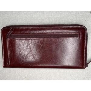 Mundi Slim Clutch Wallet Maroon 8”X 4” Zip Around